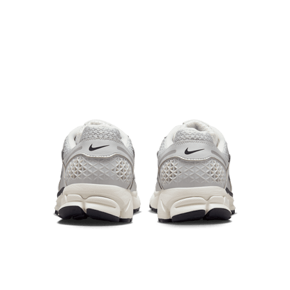 Nike Zoom Vomero 5 Photon Dust Chrome Unisex - Product view 4