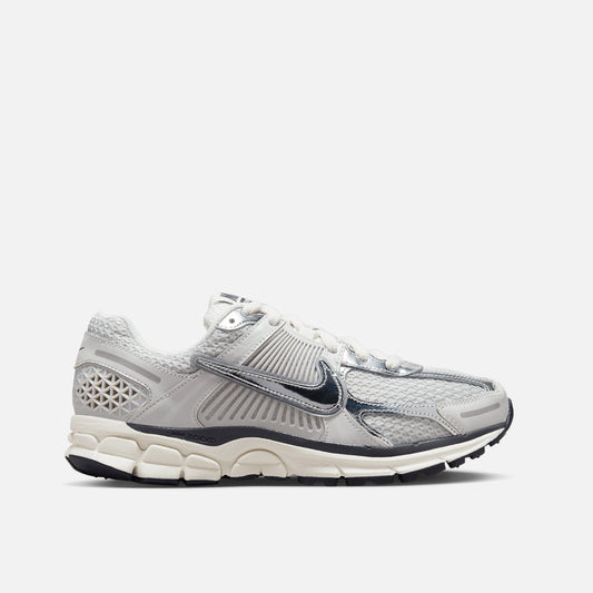 Nike Zoom Vomero 5 Photon Dust Chrome Unisex - Primary product image