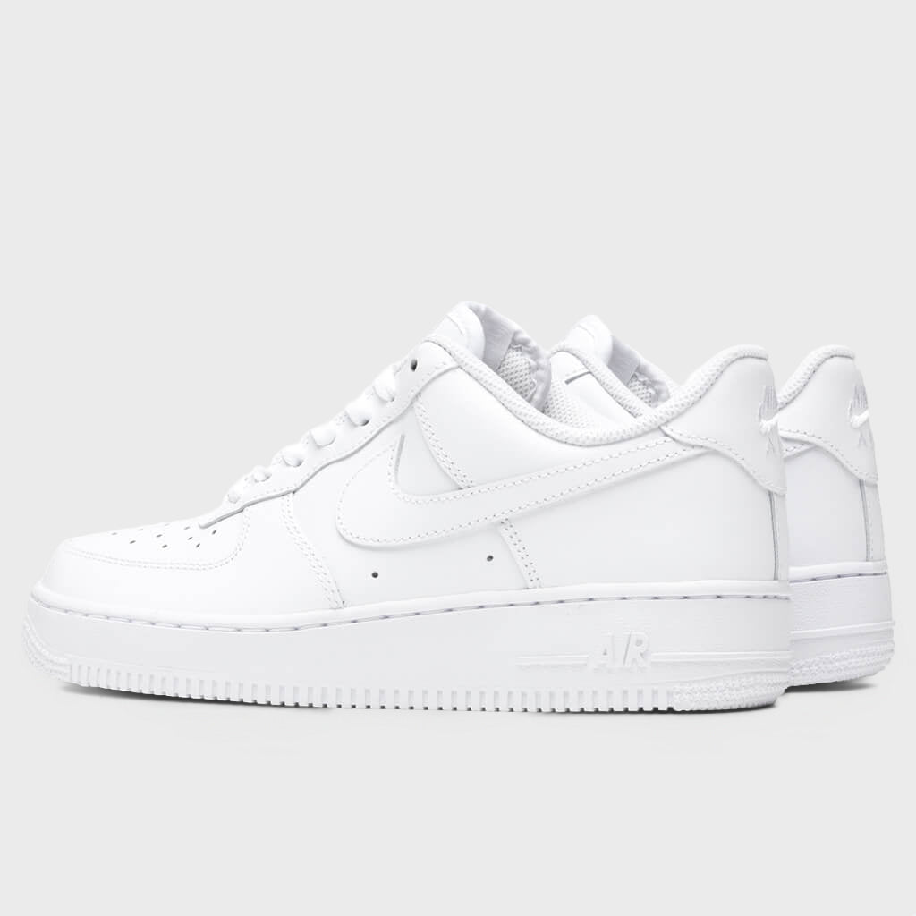 Nike Air Force 1 '07 Triple White Women's - Product view 3