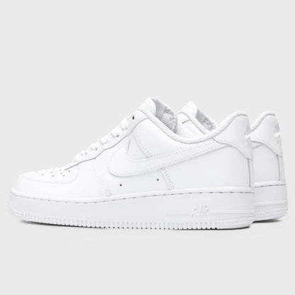 Nike Air Force 1 '07 Triple White Women's - Product view 3