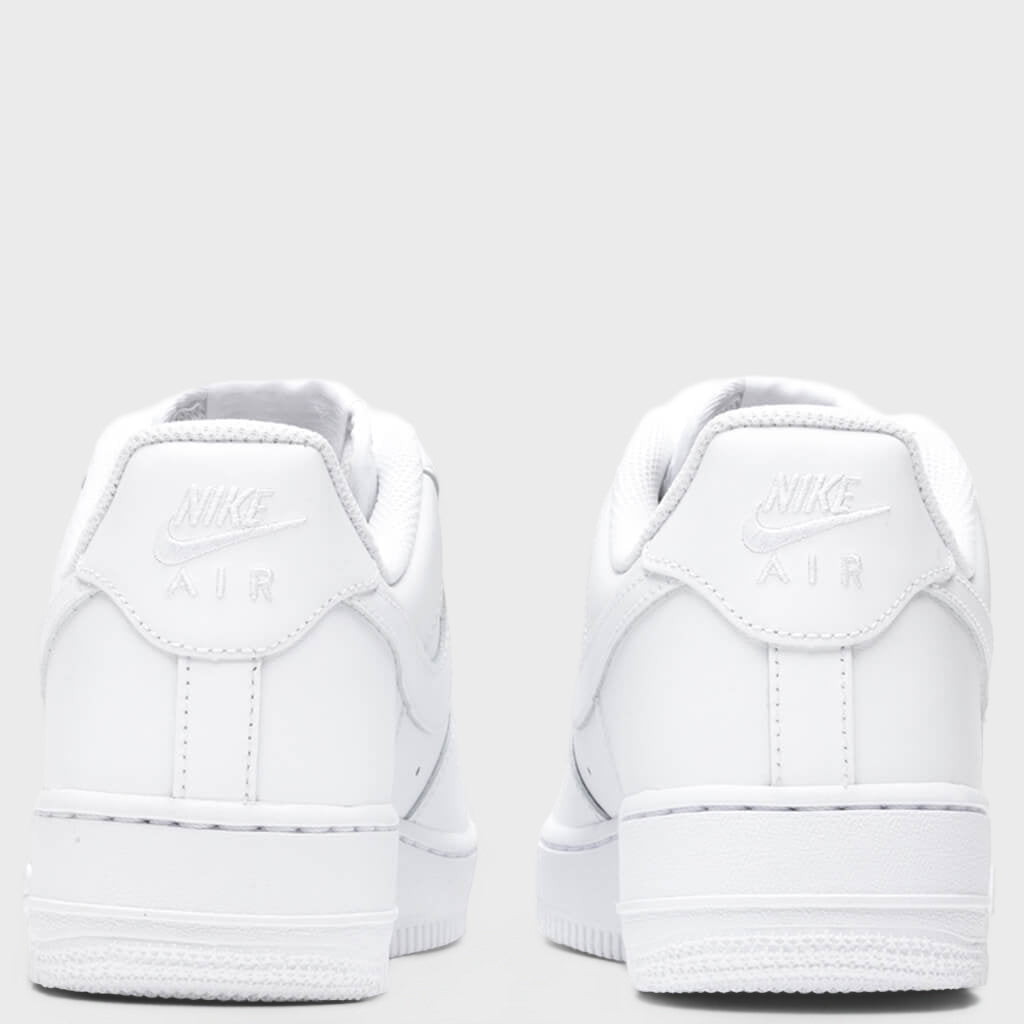 Nike Air Force 1 '07 Triple White Women's - Product view 4